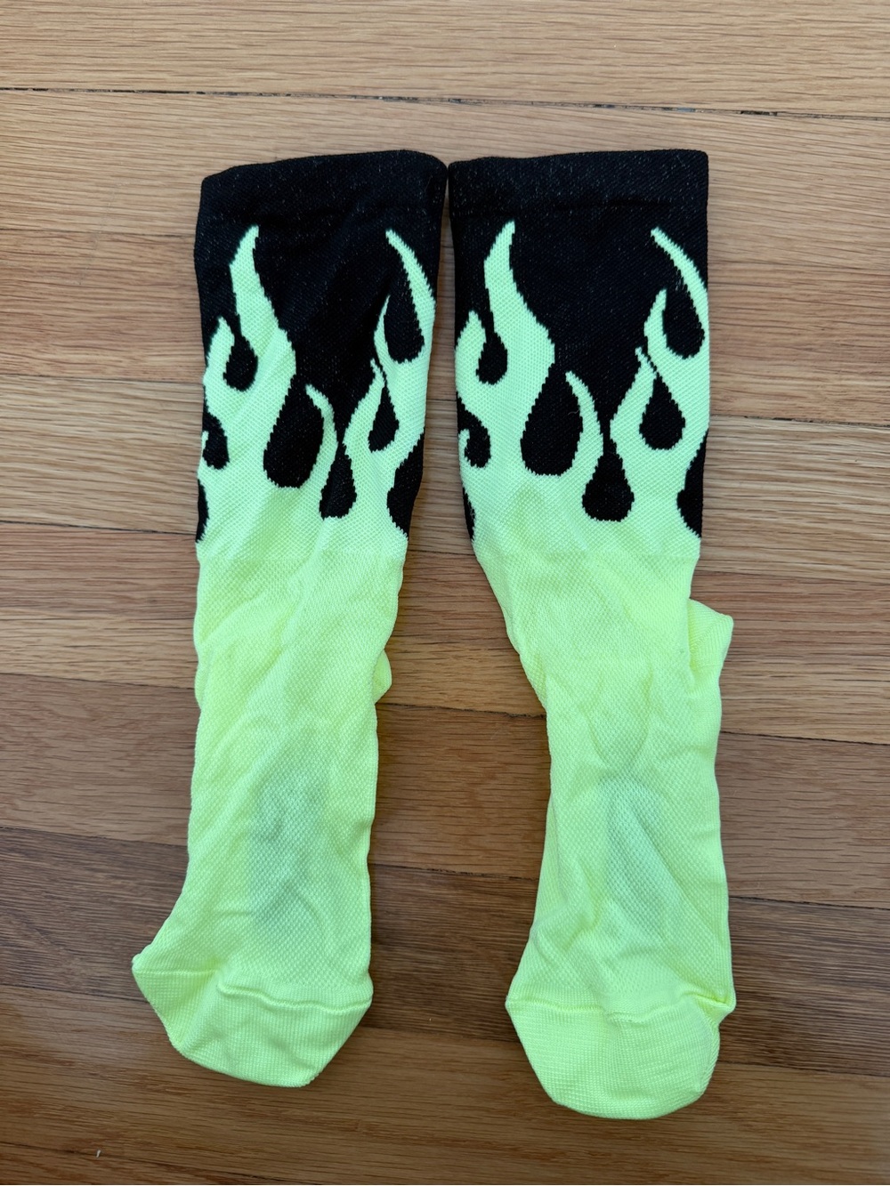 Fingers Crossed flame cycling socks 35-38
